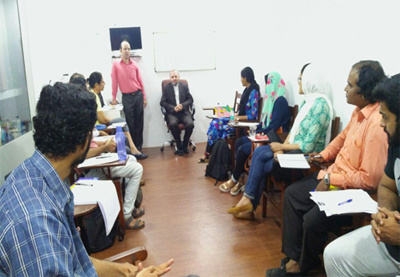 افتتاح کلاس‌های آموزش زبان فارسی در بمبئی