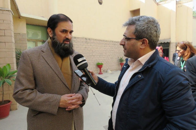 پاکستان آموزش زبان فارسی را در مدارس این کشور اجباری می کند