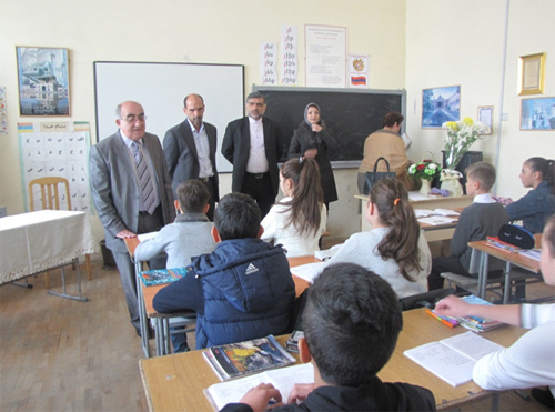 بازدید رایزن فرهنگی ایران از کلاس‌های زبان فارسی مدارس ارمنستان