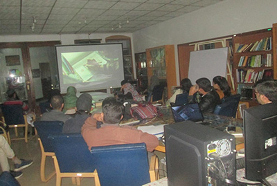 برگزاری کارگاه آموزشی زبان فارسی با نمایش فیلم «حوض نقاشی»