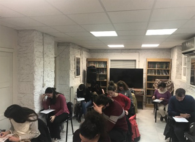 آموزش زبان فارسی در یونان