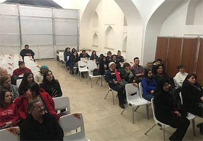 آغاز دوره ایران‌شناسی و مکالمه آزاد زبان فارسی در مسجد کبود ایروان