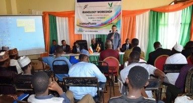 اعطای گواهینامه زبان فارسی به فارسی آموزان اوگاندا