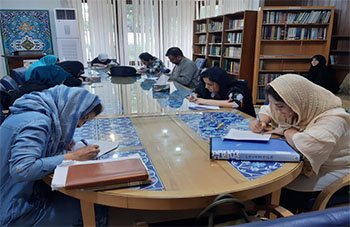 برگزاری آزمون نهایی دوره آموزش زبان و ادبیات فارسی در لاهور