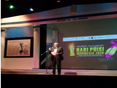 بررسی «جایگاه شعر و ادب فارسی در ایران» در اندونزی