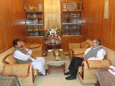 تاکنون کتاب مشخصی برای تدریس زبان و ادبیات فارسی در منطقه بلوچستان تعریف نشده است