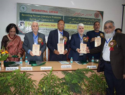 سمینار «بازتاب ادبیات فارسی در دوره گورکانیان» در هند برگزار شد