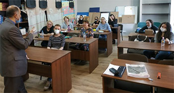 آزمون پایانی کلاس‌های زبان فارسی در بلاروس برگزار شد