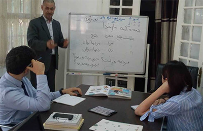 پایان دوره شش ماهه آموزش زبان فارسی در کامپالا