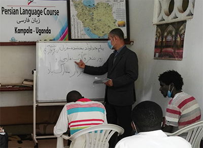 دوره آموزش زبان و ادبیات فارسی ویژه دانشجویان اوگاندا در مقطع مقدماتی پایان یافت