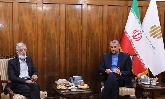 آمادگی وزارت امور خارجه برای توسعه زبان فارسی در خارج از ایران