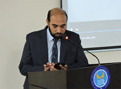 یادگیری زبان فارسی برای فهم افکار و آثار اقبال لاهوری ضروری است