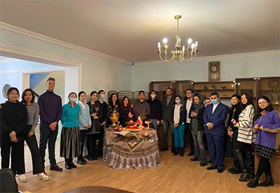 حافظ خوانی فارسی‌آموزان دانشگاه اوراسیای قزاقستان