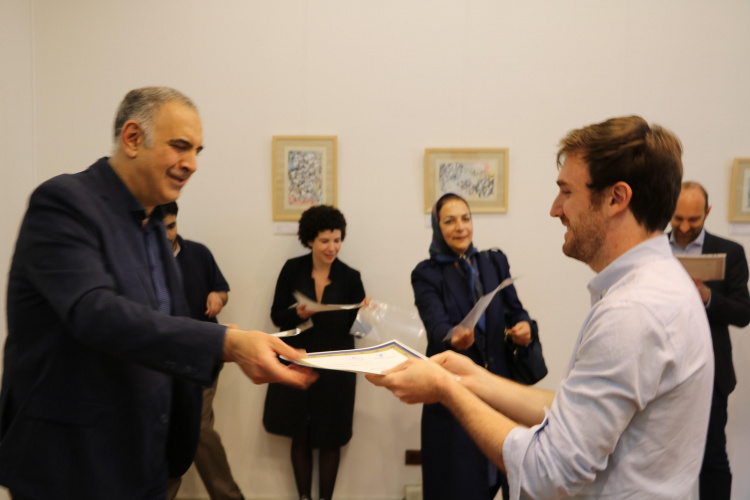 جشن فارغ التحصیلی فارسی آموزان در فرانسه برگزار شد