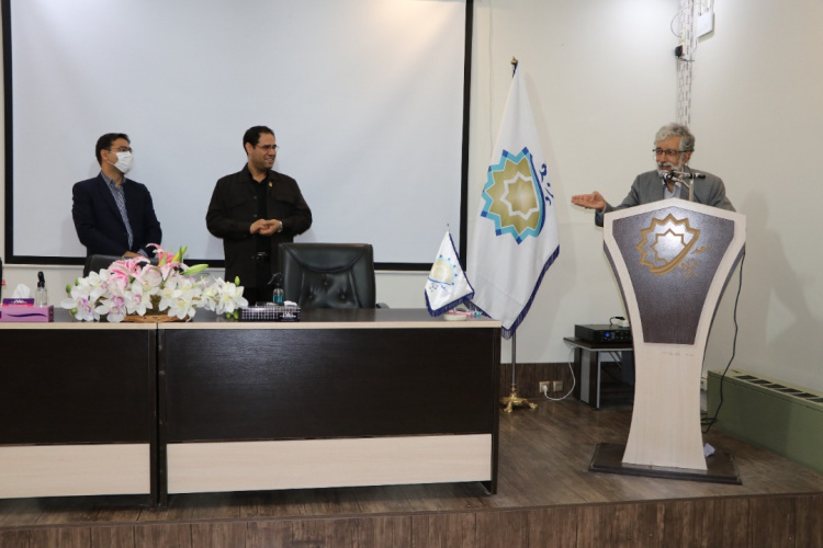 مراسم تکریم از معاون سابق و معارفه معاون جدید آموزش و پژوهش بنیاد سعدی