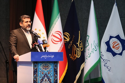 اولویت دیپلماسی فرهنگی ما اتکا به زبان فارسی و میراث تاریخی با تاجیکستان است