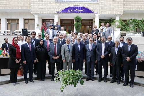 دومین نشست صمیمانه بنیاد سعدی با سفرا و دیپلمات‌های فارسی‌زبان و فارسی‌گوی مستقر در تهران