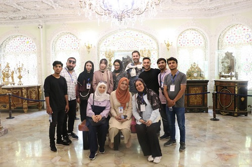 فارسی‌آموزان بنیادسعدی مهمان خانه خداداد شدند