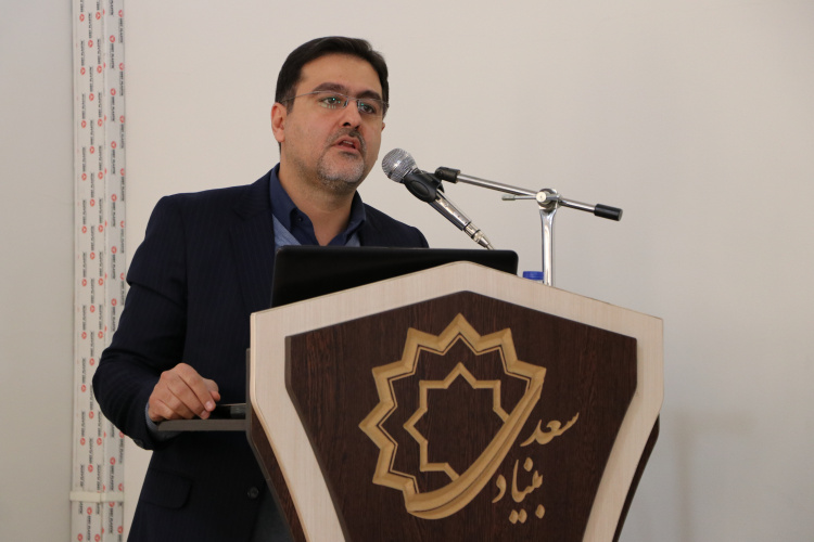 «کتابخانه دیجیتال آزفا» برگ برنده‌ای در تامین منابع فارسی در سراسر جهان است