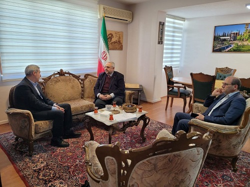 اعلام آمادگی دانشگاه اوستیم آنکارا برای آموزش فارسی