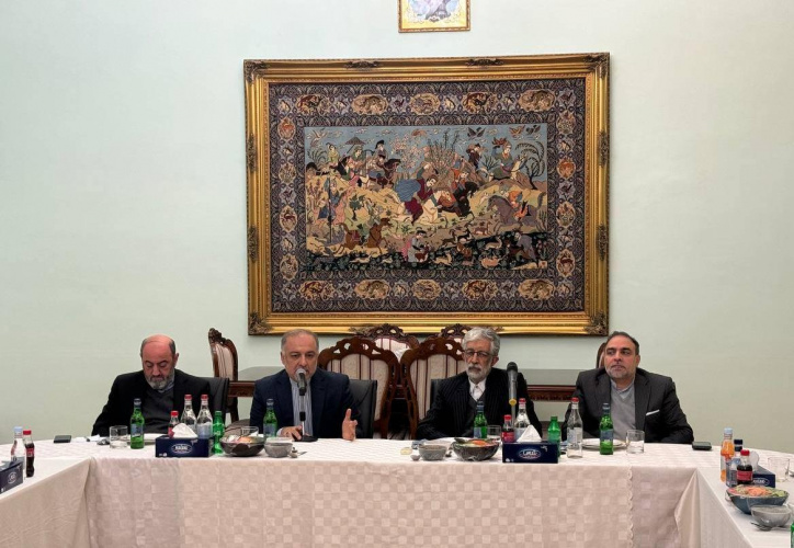 دیدار استادان زبان فارسی با حداد عادل در ایروان