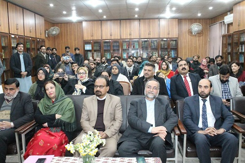 «مراسم یلدا» نمادی از پیروزی نور بر تاریکی است