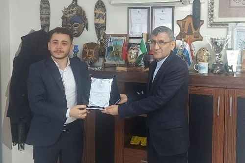 آموزش زبان و ادبیات فارسی در «مؤسسه آموزش زبان‌های خارجی ترکیه»