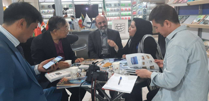 زبان شیرین فارسی زیر ذره بین فارسی آموزان