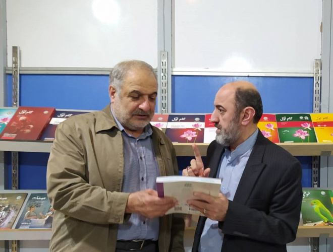 همکاری رئیس اتحادیه صنعت چاپ خراسان رضوی با بنیاد سعدی در آینده نزدیک