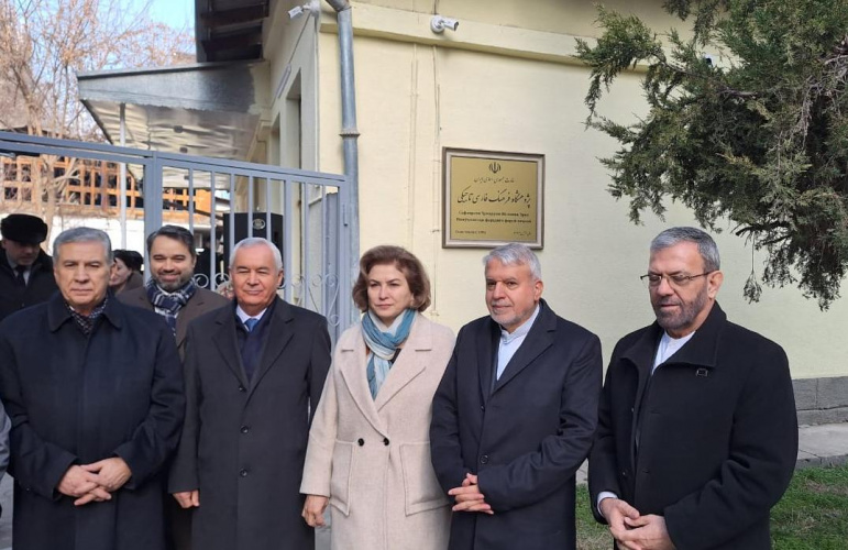 پژوهشگاه فرهنگ فارسی تاجیکی بازگشایی شد.