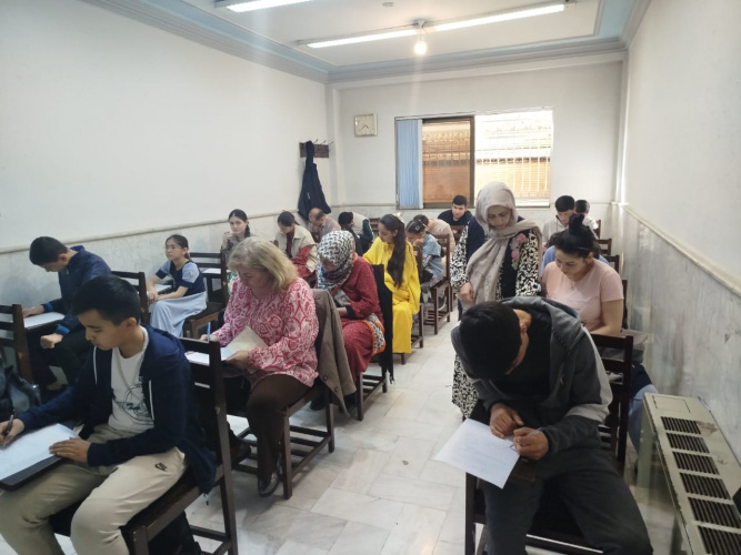 پایان دوره آموزش زبان فارسی در عشق آباد