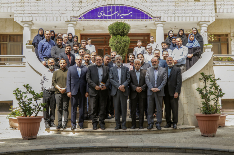 دیدار نوروزی حدادعادل با همکاران بنیاد سعدی