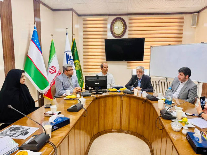 خراسان بزرگ، قلب علوم و فرهنگ فارسی/ فارسی، زبان گسترش اسلام در شرق بود