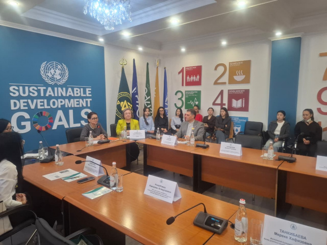 همایش بین‌المللی «آموزش فراگیر و فناوری‌های دیجیتال در آموزش متمایز زبان: تحقیقات و تجربیات» در قزاقستان برگزار شد