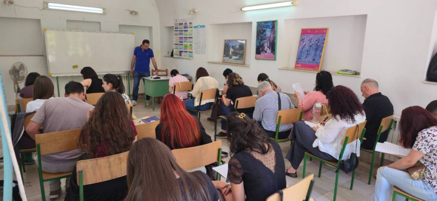 مسجد کبود ایروان میزبان آزمون پایانی زبان فارسی شد