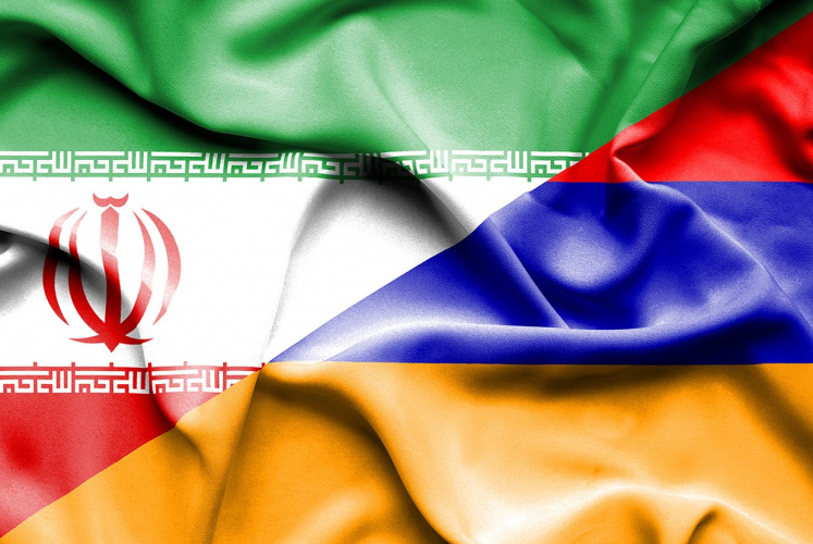 تأکید سفیر ایران در ارمنستان بر گسترش همکاری‌های ادبی و فرهنگی