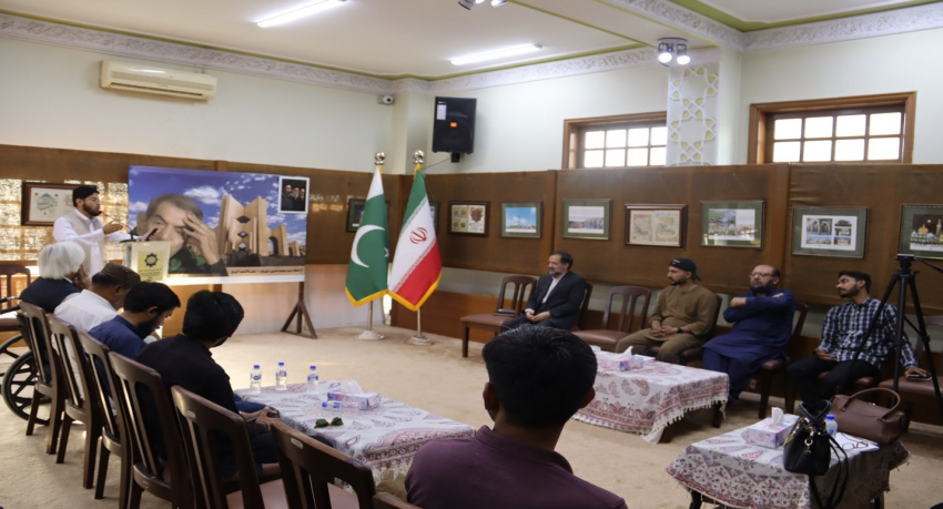 نشست ادبی «روز شعر و ادب فارسی» در کراچی برگزار شد